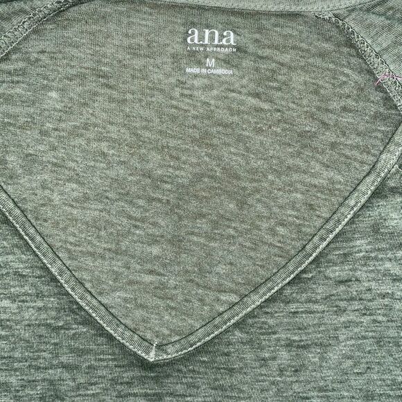 a.n.a A New Approach Top! - Picture 5 of 9